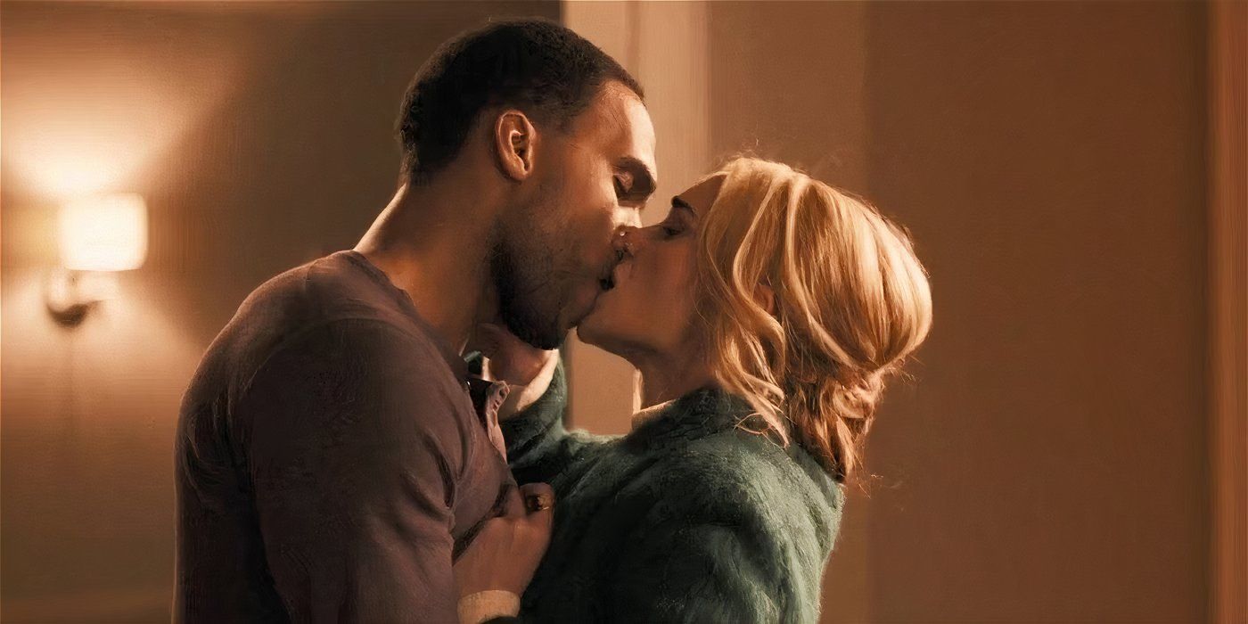 Nathan Mitchell and Brianne Howey kissing in Ginny & Georgia