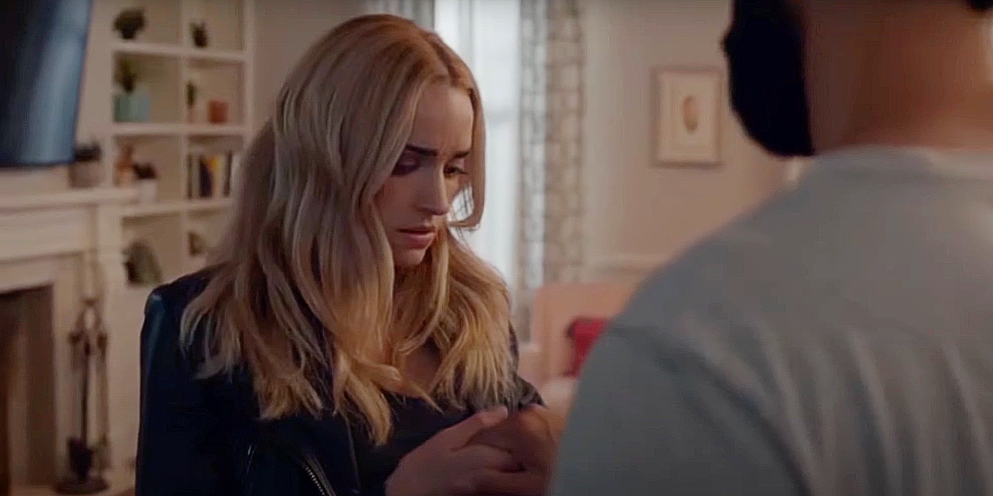 Georgia Miller holding Joe Singh's hand in Ginny and Georgia Season 3.