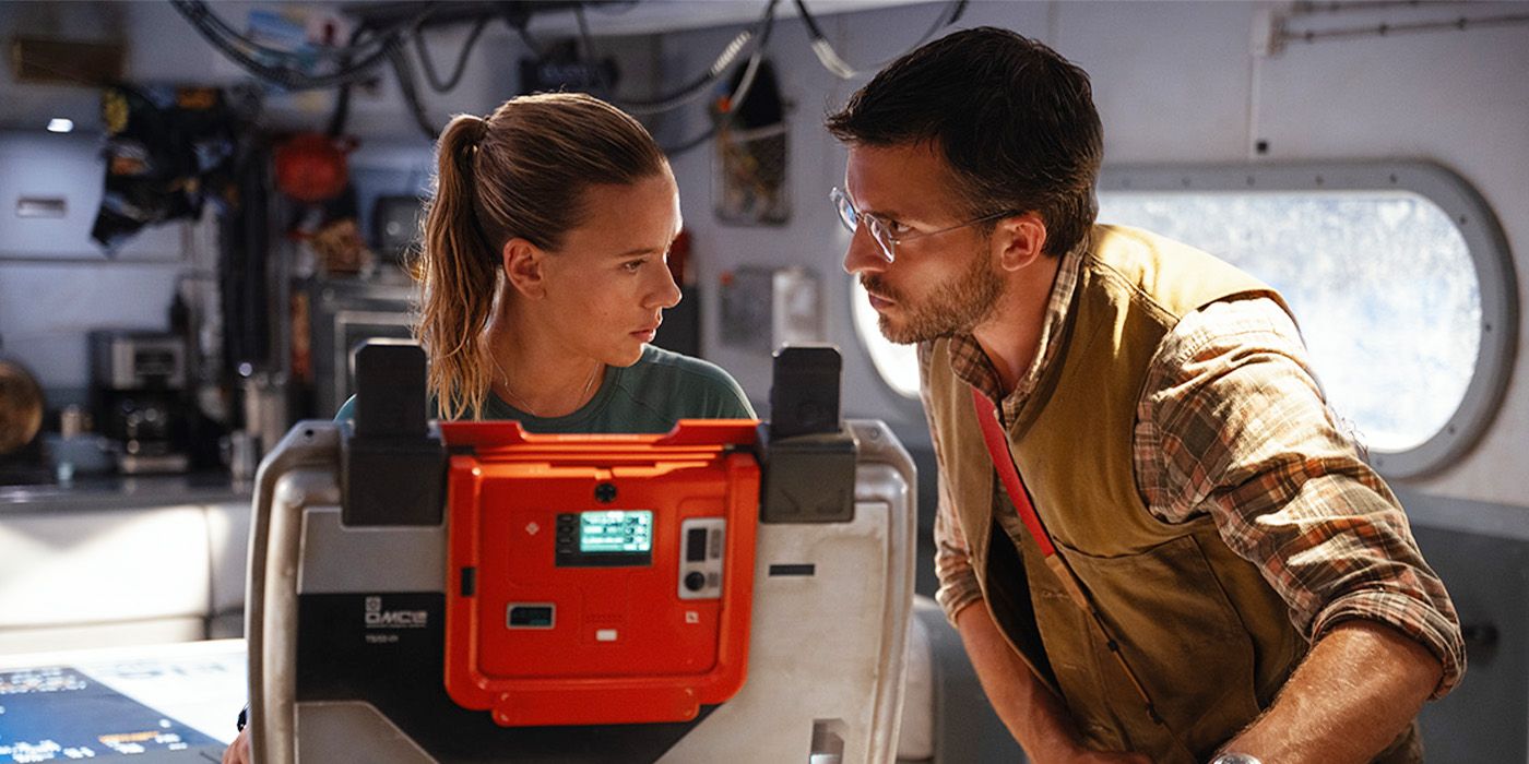 Zora Bennett and Martin Krebs in a lab in Jurassic World Rebirth