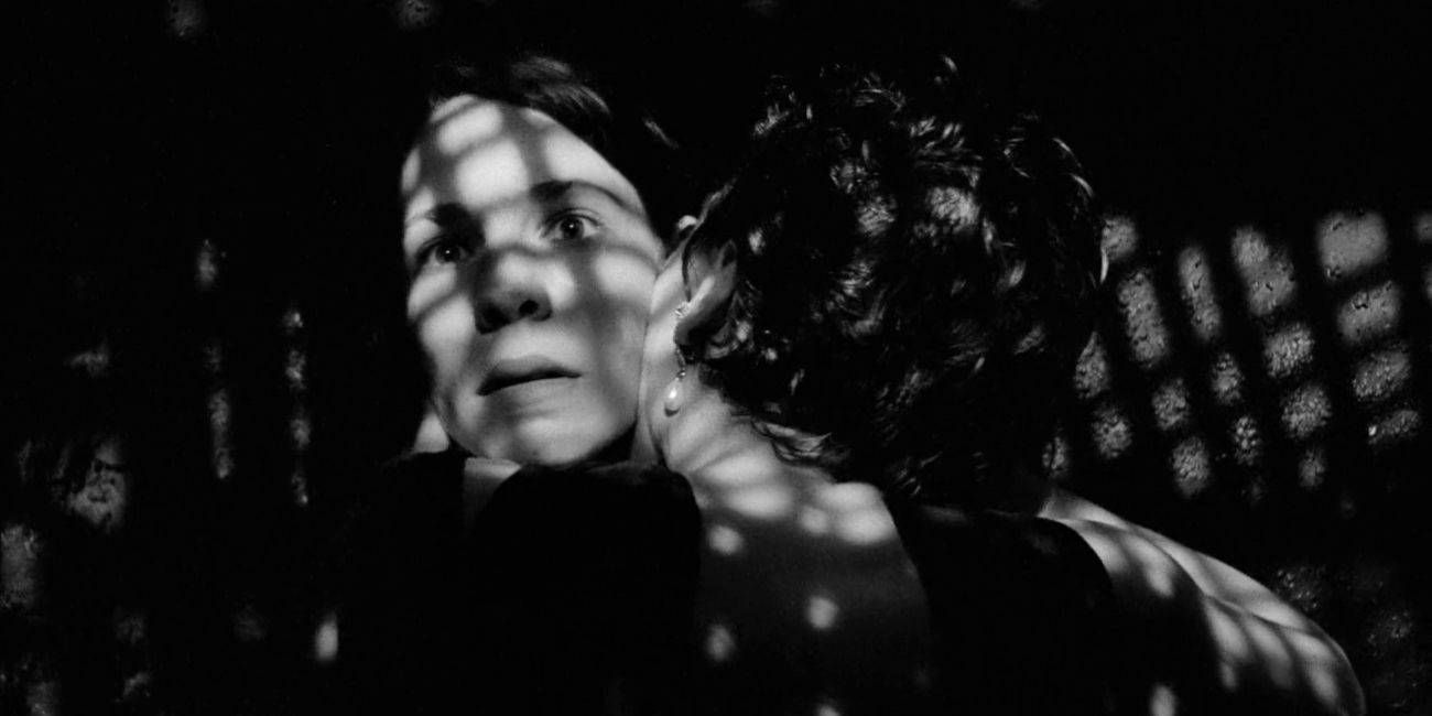 Lili Taylor e Annabella Sciorra em 'The Addiction'