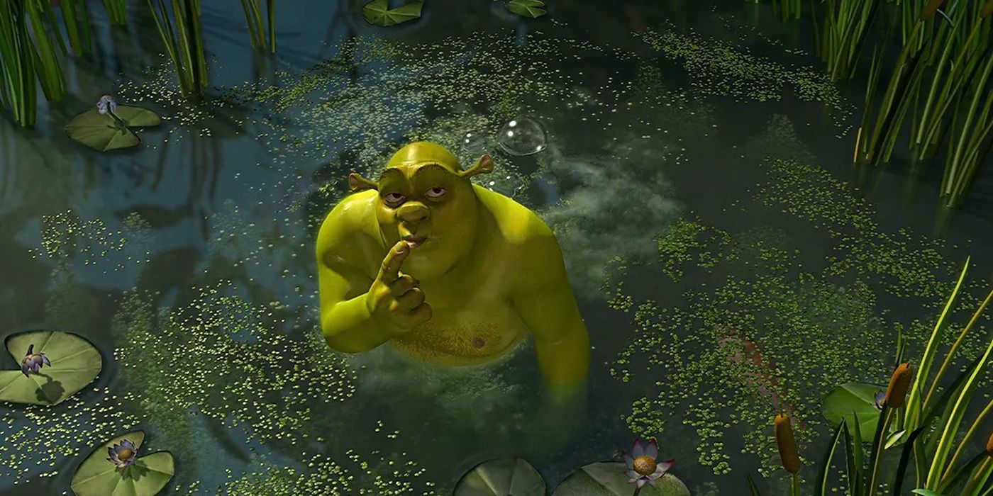 Shrek peida em pântano em 'Shrek' (2001)