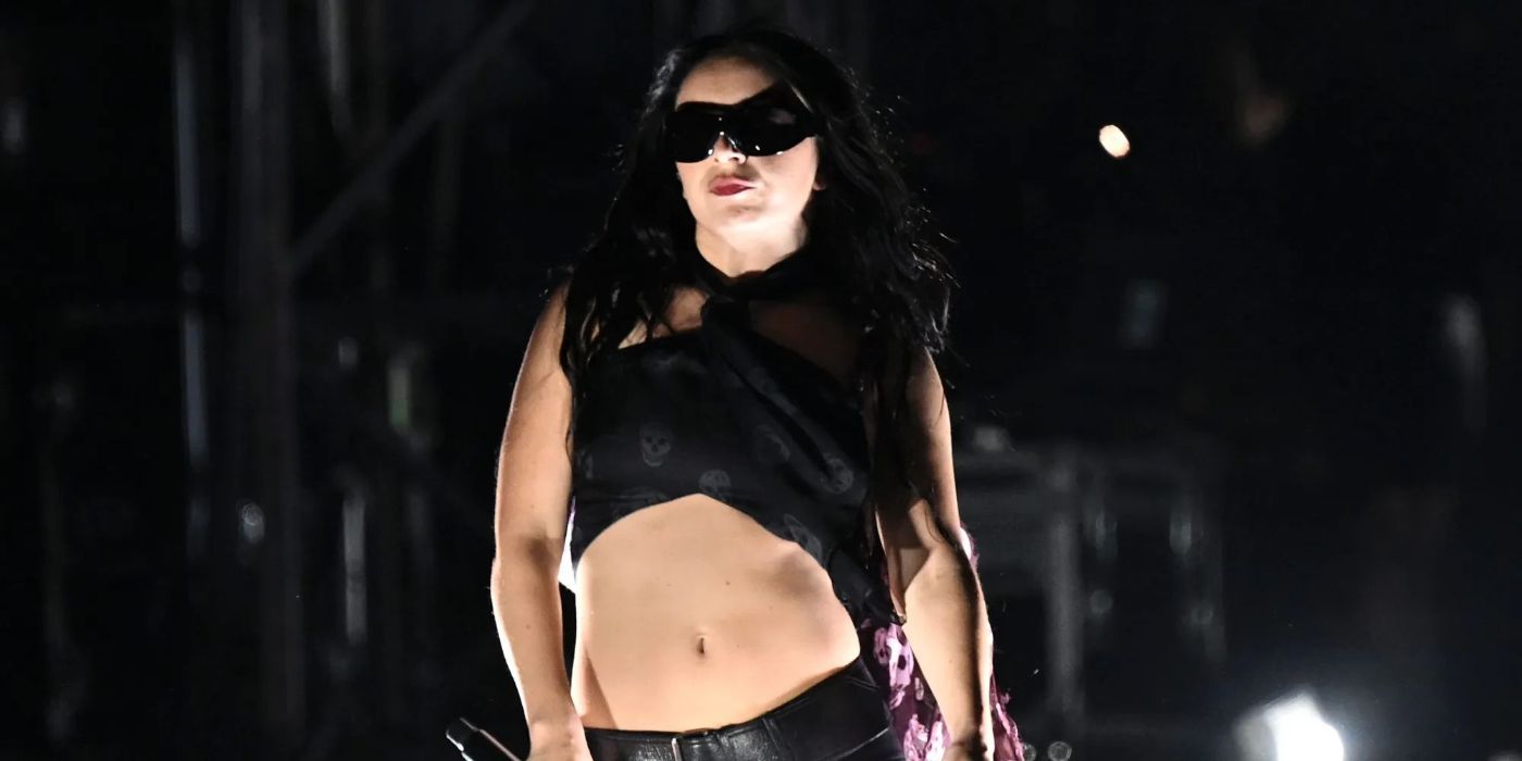 Charli-XCX-Glastonbury-2025-Performance