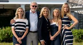 Caitlin FitzGerald, Mamie Gummer and Candice King as the Sinclair sisters with the parents in We Were Liars