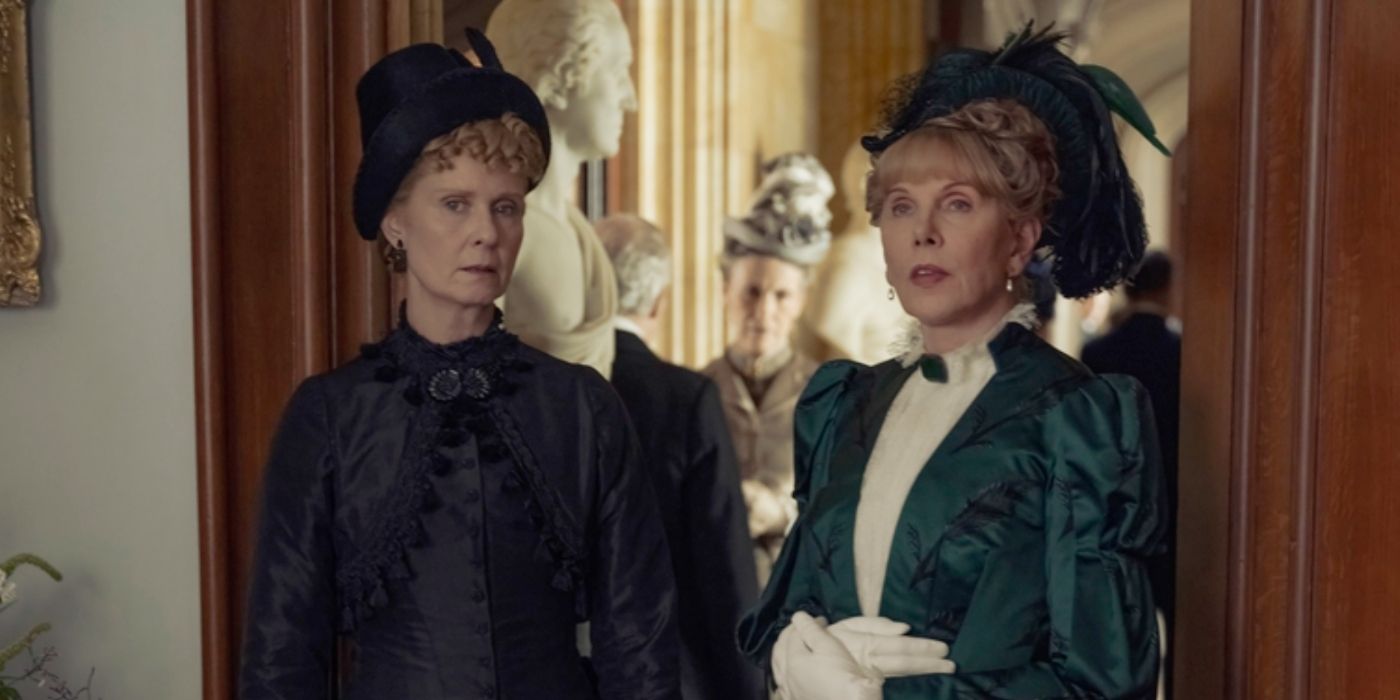 Yaldızlı Yaş 3. Bölüm 2'de Ada (Cynthia Nixon) ve Agnes (Christine Baranski)