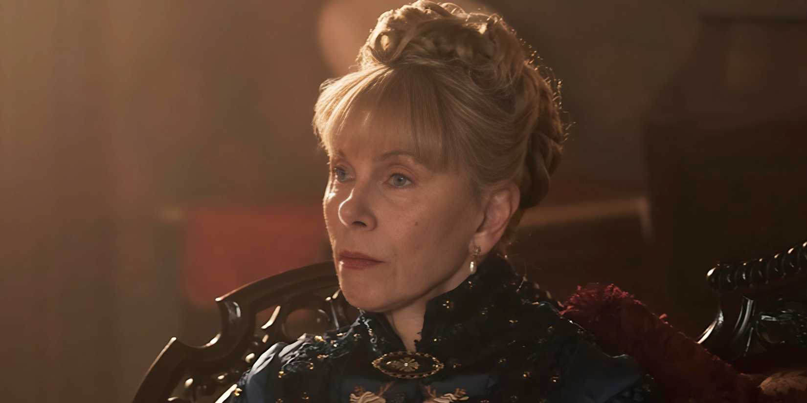Agnes (Christine Baranski) in The Gilded Age Season 3 Episode 6