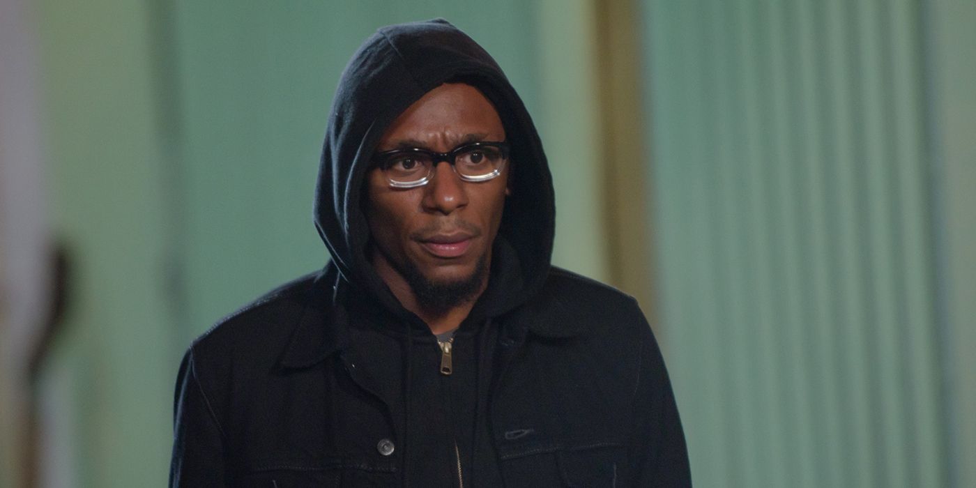 Brother Sam wearing a black hoodie in Dexter.