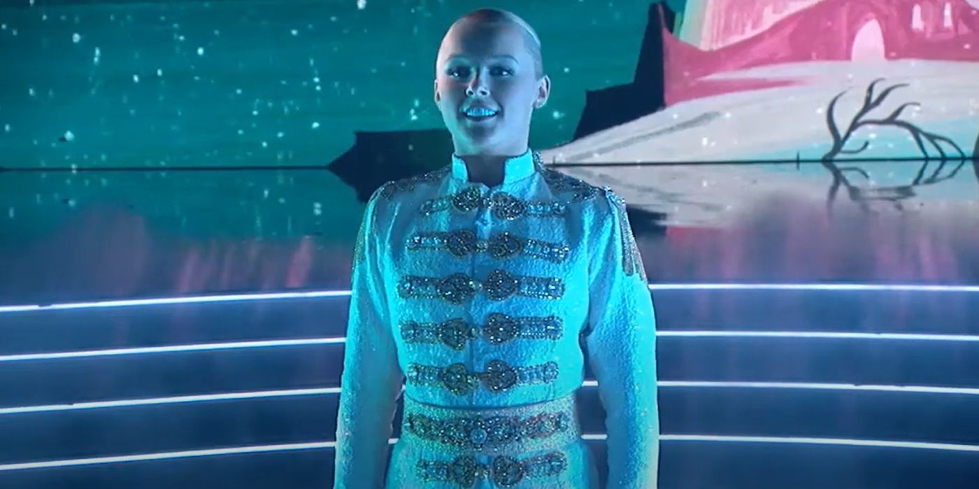 Jojo Siwa standing on stage in 'Dancing with the Stars', Season 30, Episode 4