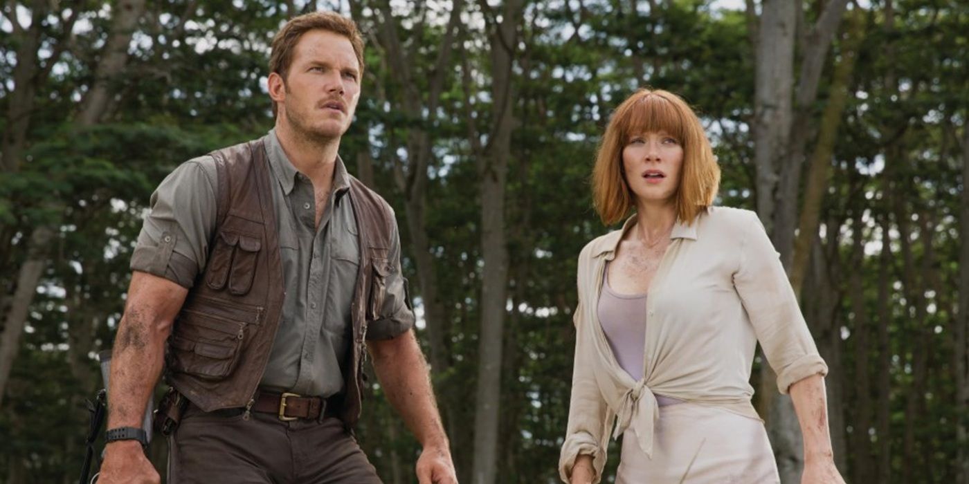 Bryce Dallas Howard and Chris Pratt in Jurassic World