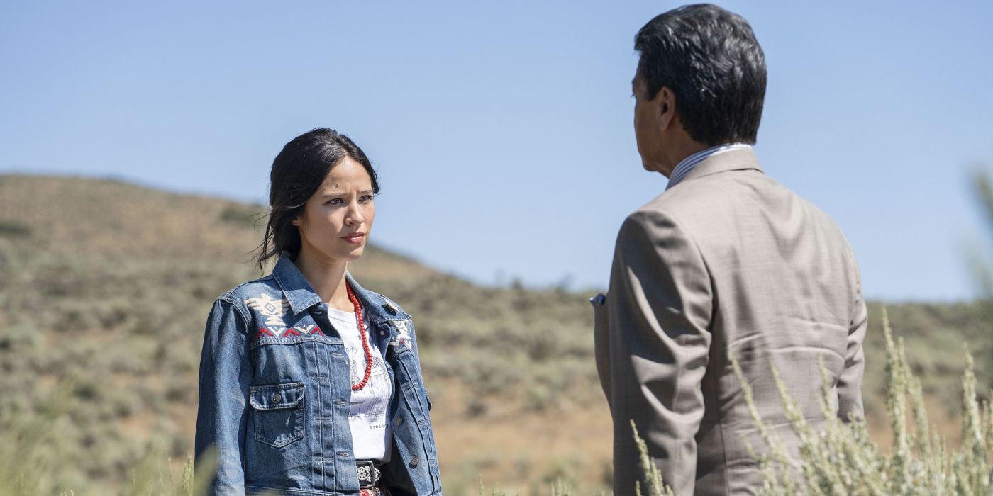 Monica ve Thomas Rainwater, Yellowstone'daki bir alanda konuşuyor, hepsi hiçbir şey için.