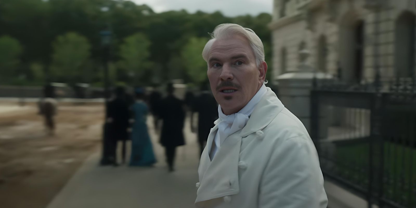 Borden (Douglas Syls) in the golden age season 3 episode 7