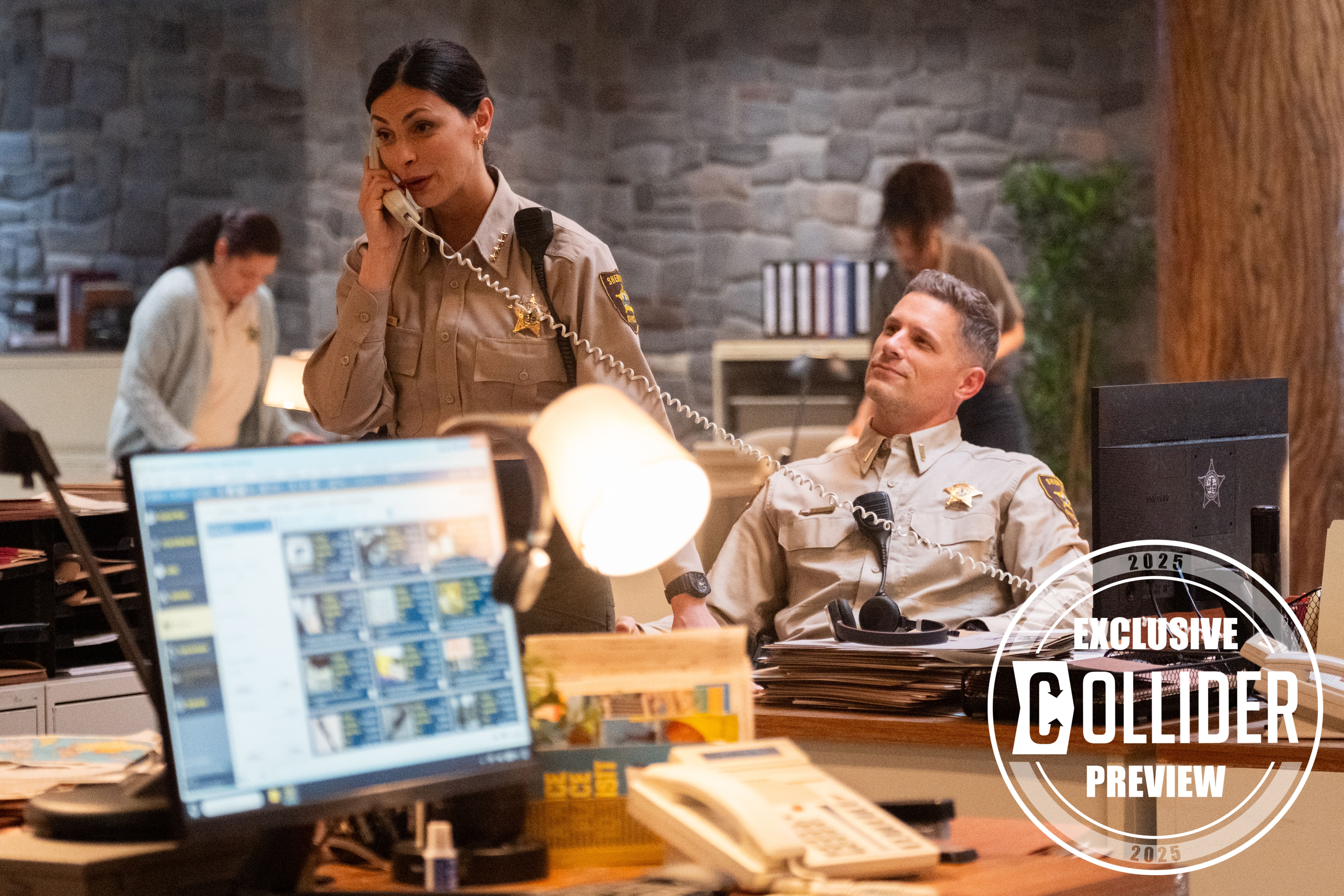 Morena Baccarin in Sheriff-Country