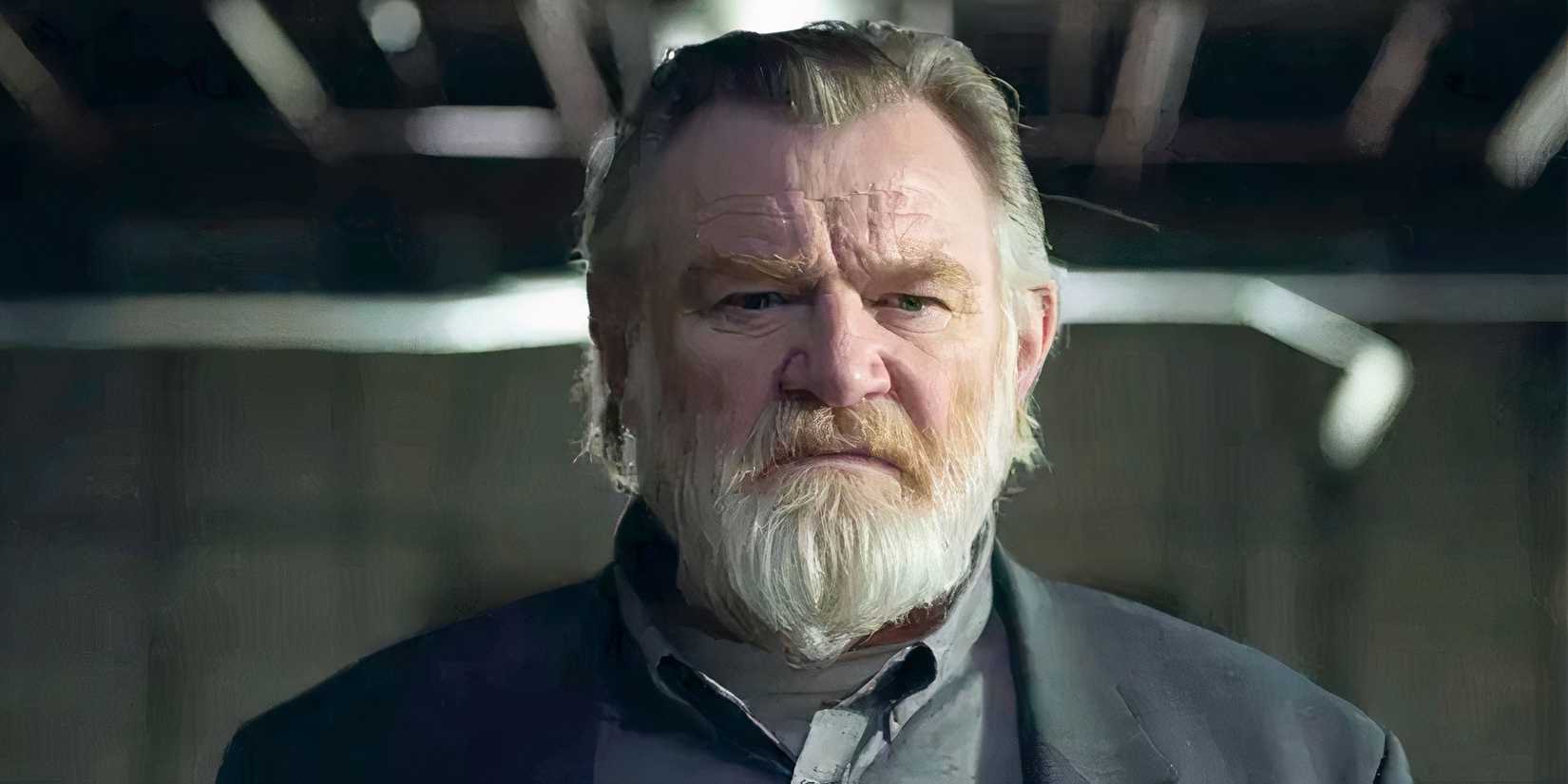 Brendan Gleeson as Bill Hodges staring ahead in Mr. Mercedes.