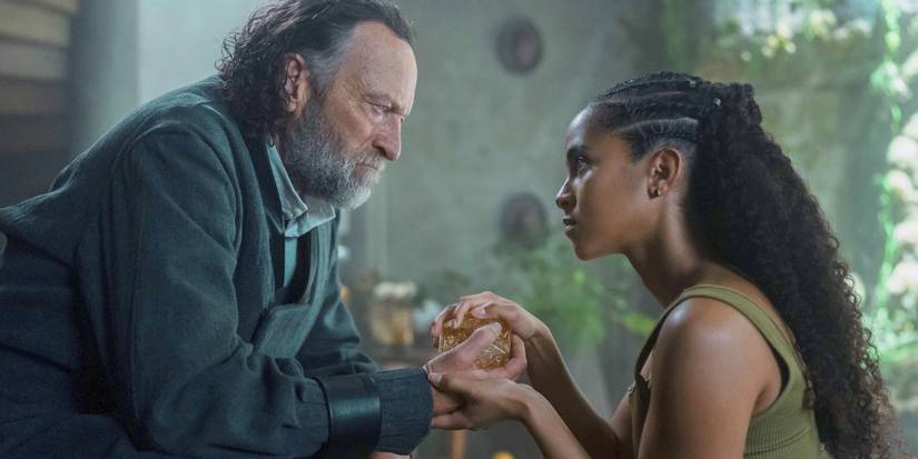 Preem Palver and Gaal Dornick holding the Prime Radiant in their hands in Foundation Season 3 Episode 8