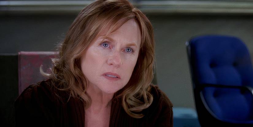 Amy Madigan as Dr. Wyatt looking stern in 'Grey's Anatomy' Season 4.