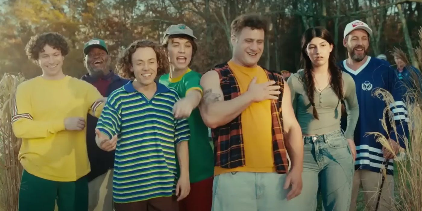 Maksvels Džeikobs Frīdmens, valkājot bez gludi dzeltenu kreklu, kā Gordijs filmā “Happy Gilmore 2”.