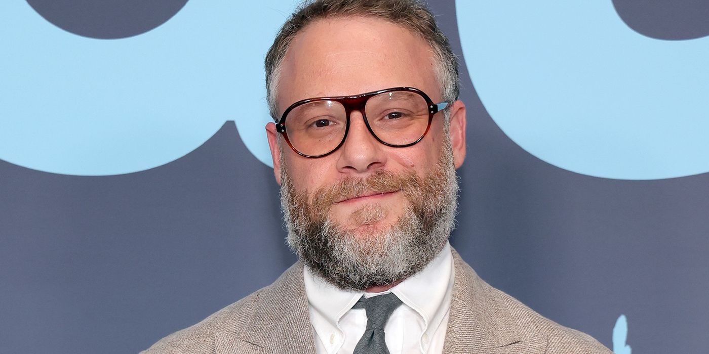 Seth Rogen smiling on the red carpet 