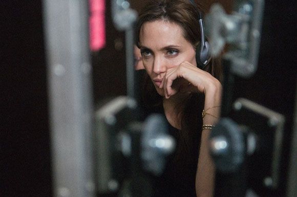angelina-jolie-in-the-land-of-blood-and-honey-set-image