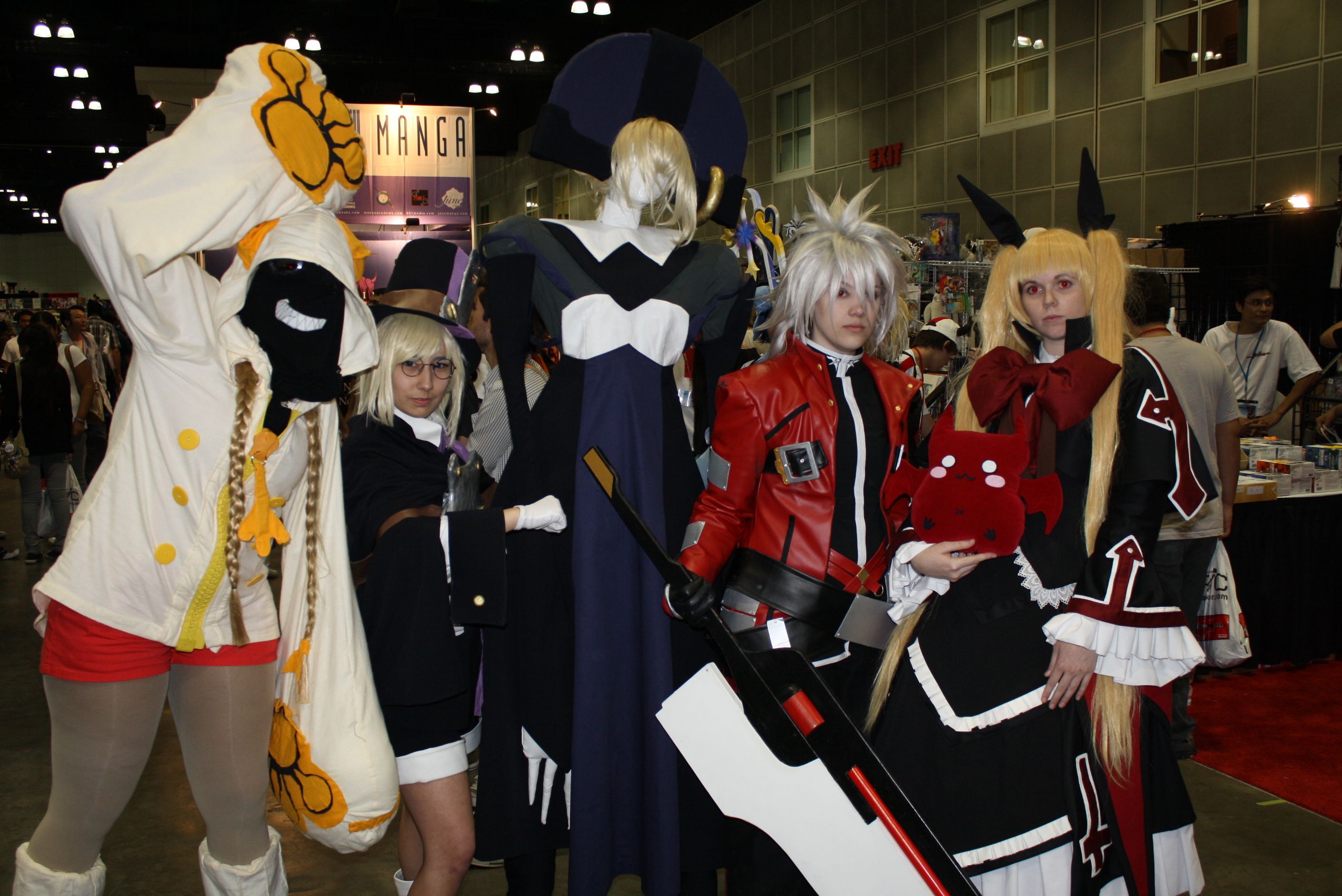 Anime Expo 2010 Cosplay Images Pictures; People in Costumes Convention ...