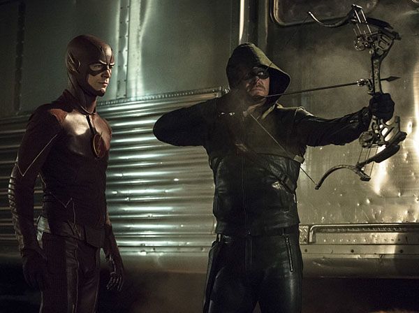 arrow-the-flash-crossover-stephen-amell-grant-gustin