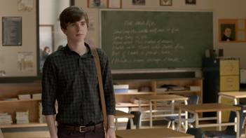 bates-motel-season-1-finale-midnight-freddie-highmore