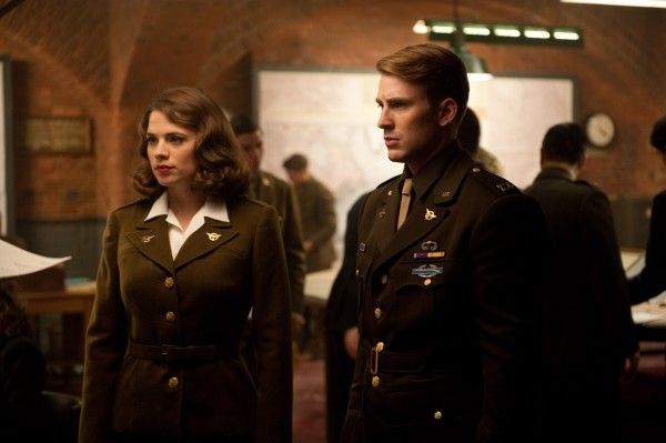 captain-america-the-first-avenger-hayley-atwell-chris-evans