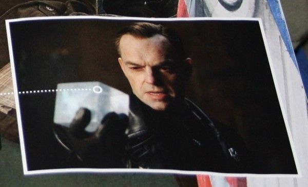 captain-america-the-first-avenger-movie-image-cosmic-cube-01