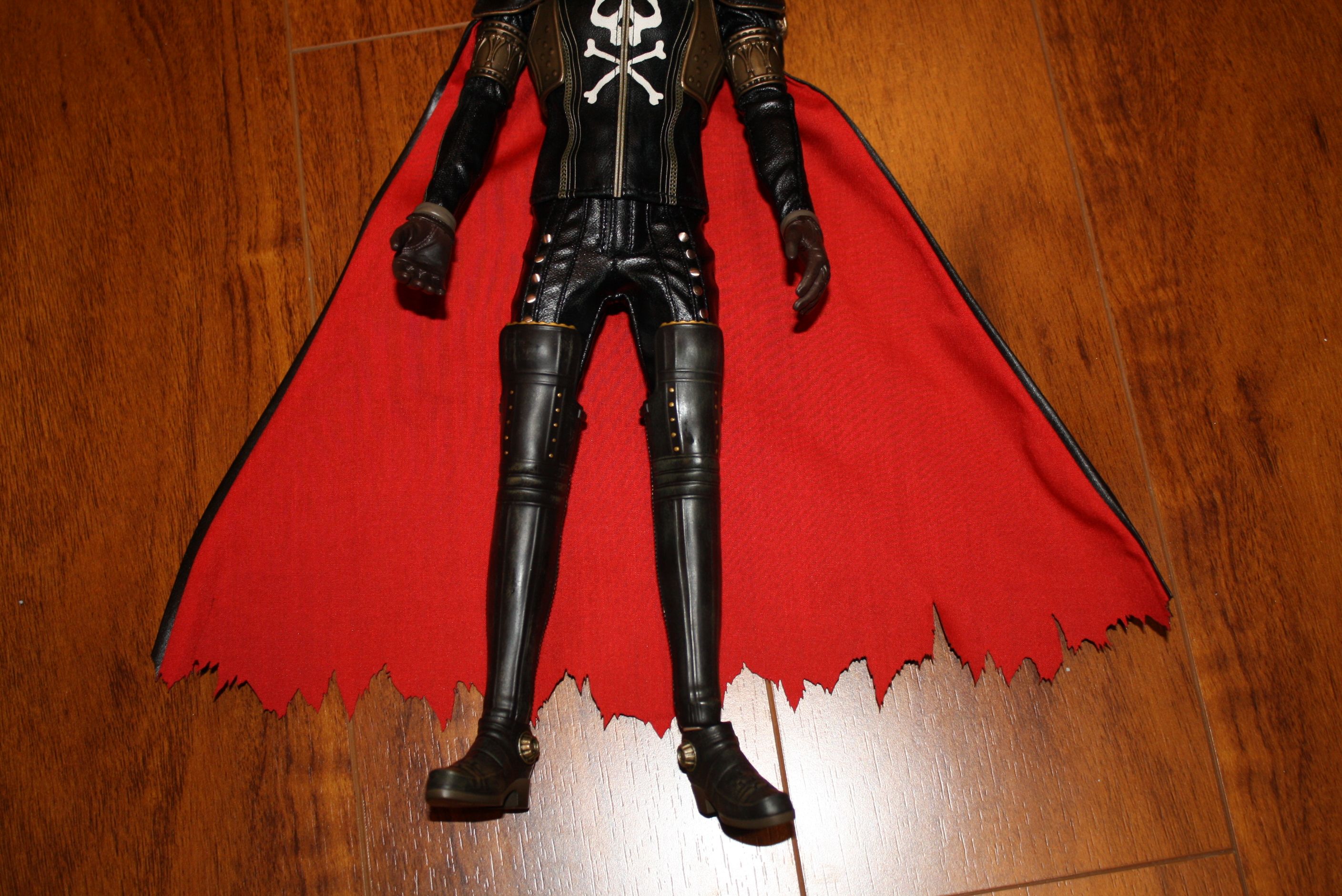 Hot Toys Captain Harlock Figure from Sideshow Collectibles