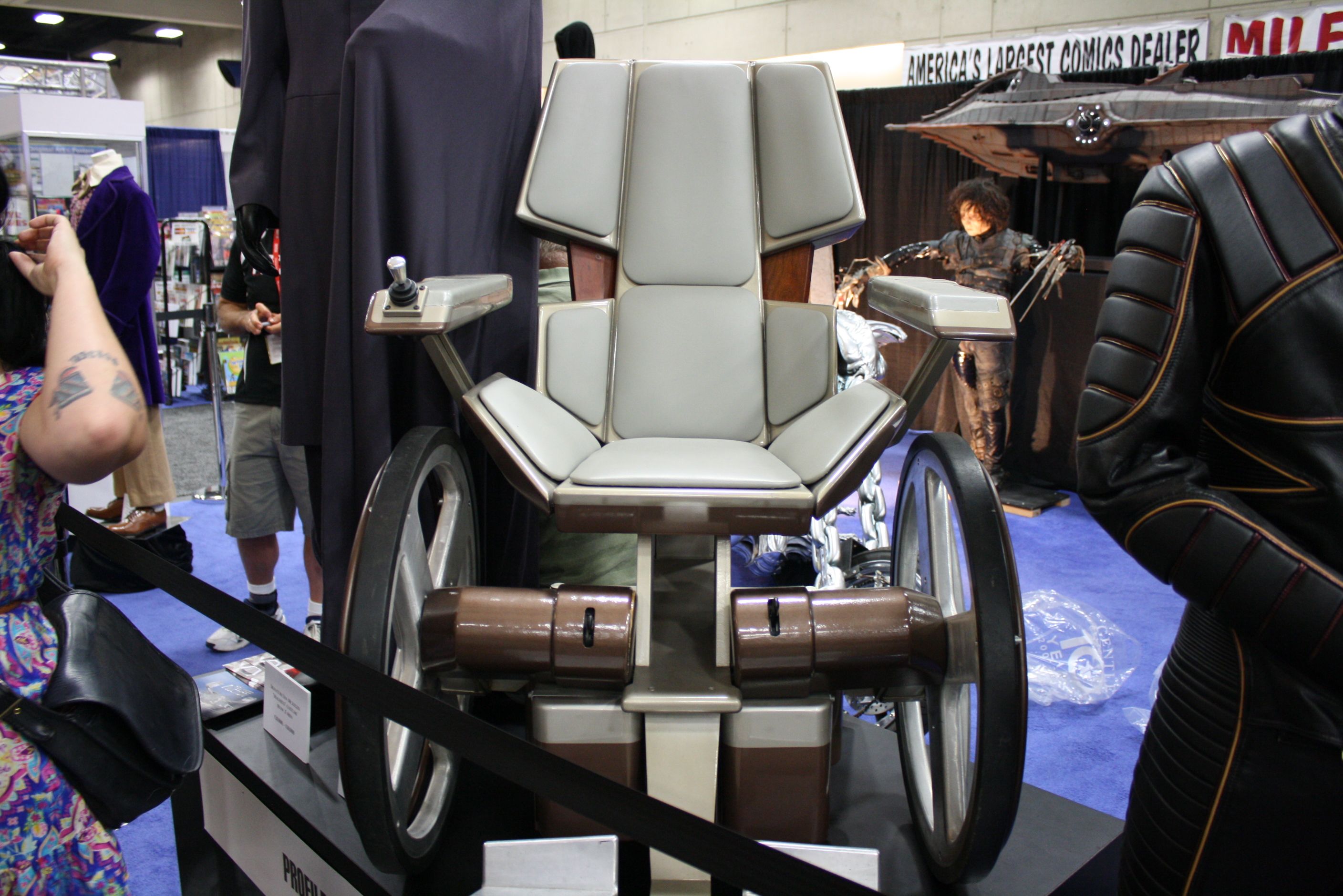 Comic-Con Images From the Convention Floor; Includes IRON MAN 3, STAR ...