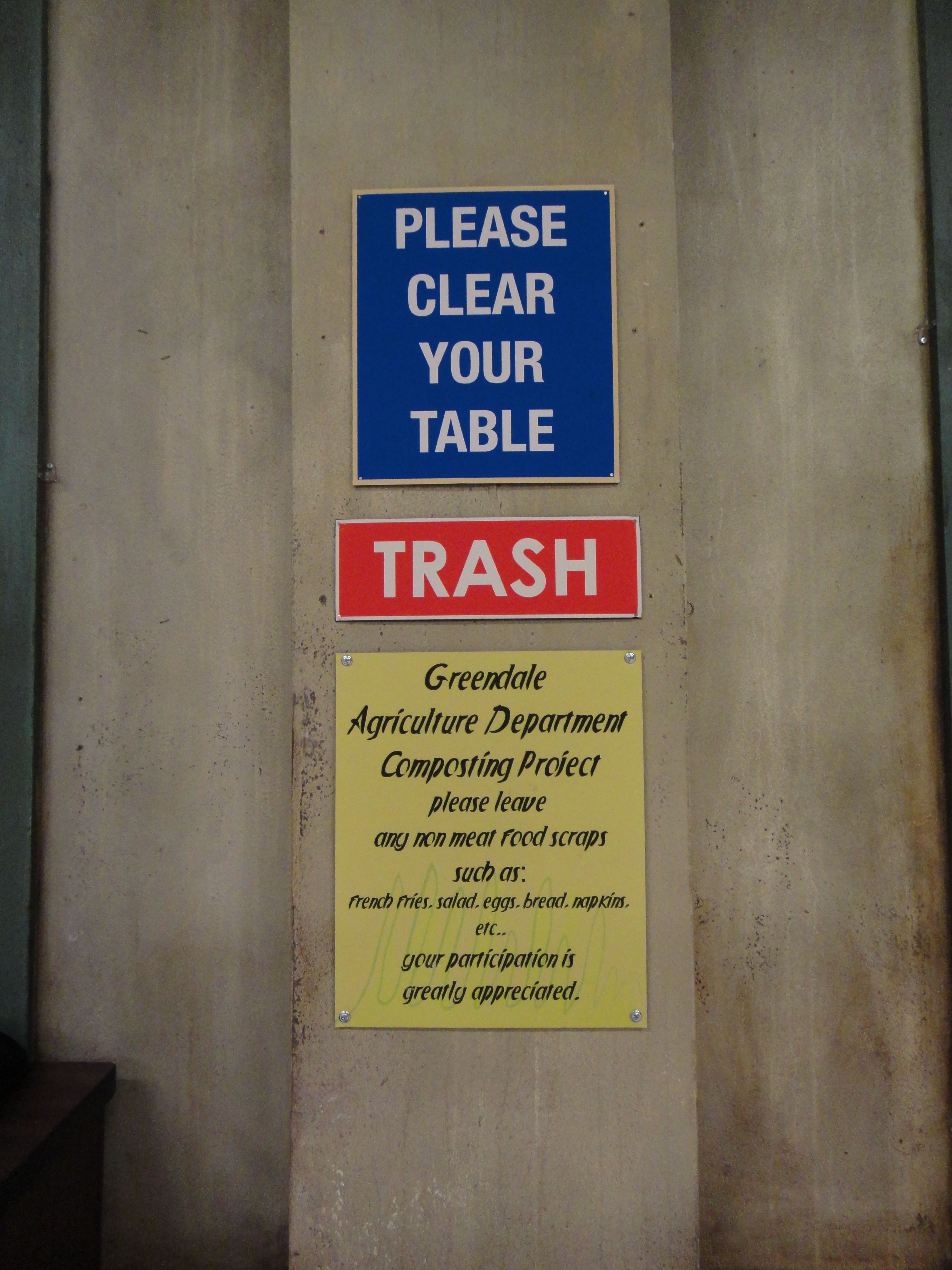 COMMUNITY Set Photos