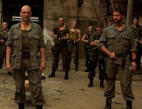 New Images from CORIOLANUS Starring Ralph Fiennes and Gerard Butler
