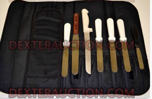 dexter-prop-auction-knives