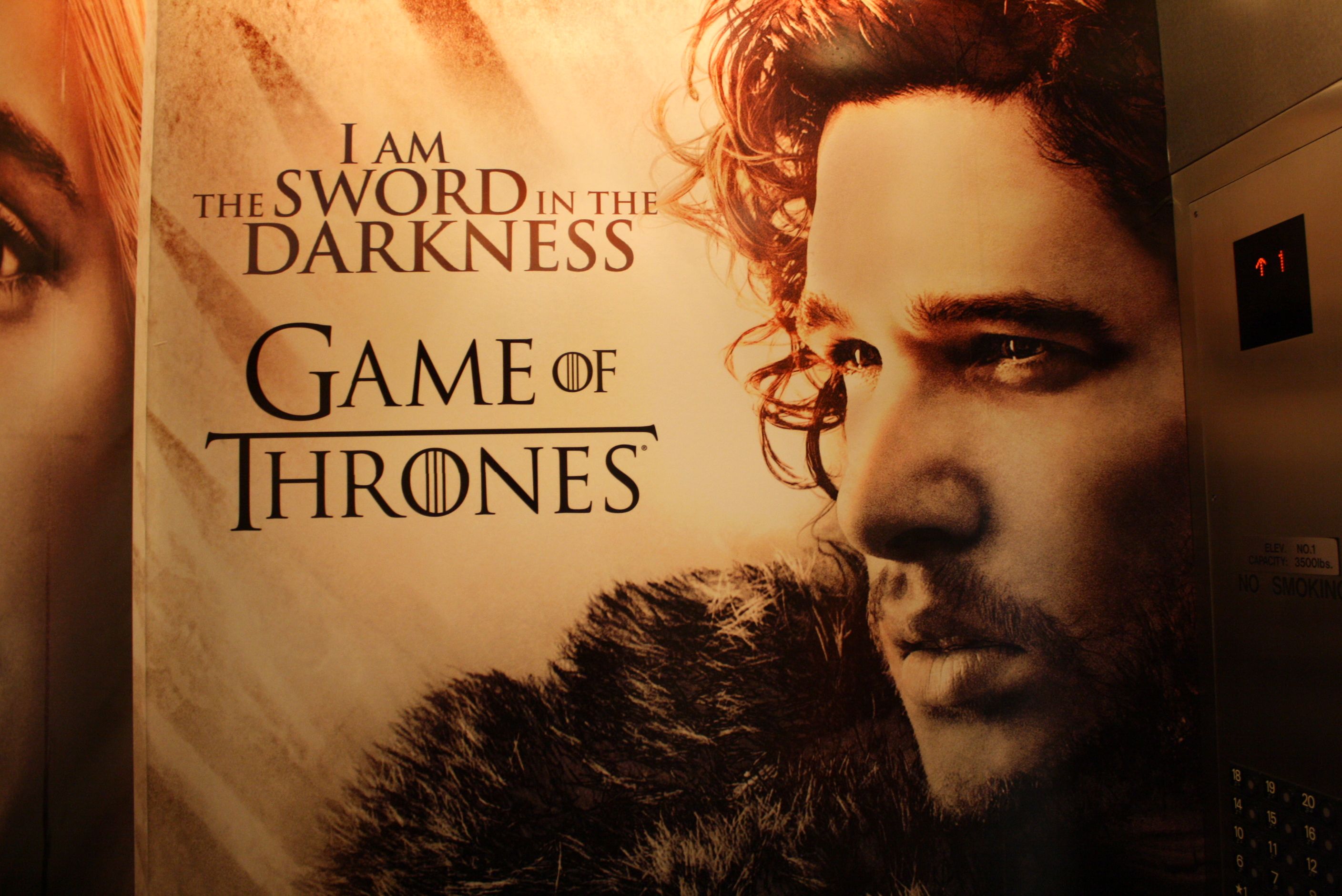 Studio Marketing Has Begun Outside Comic-Con; Check Out Pics of GAME OF
