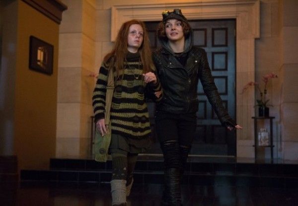 gotham-rogues-gallery-ivy-selina-kyle