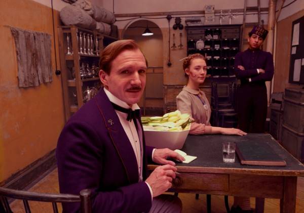 grand-budapest-hotel-ralph-fiennes-saoirse-ronan