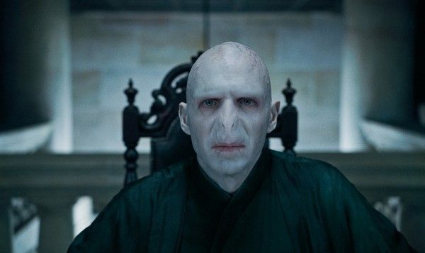 harry_potter_and_the_deathly_hallows_movie_image_ralph_fiennes_voldemort_01