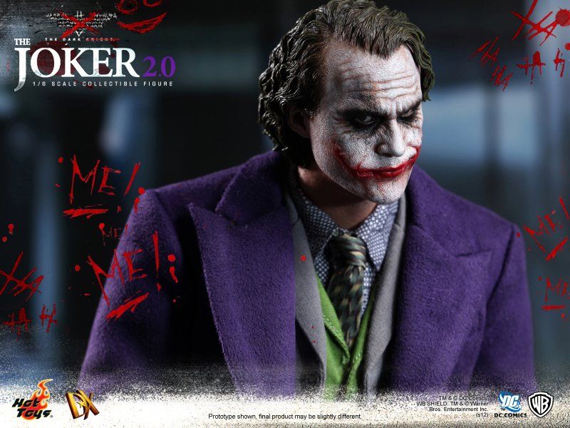 Joker Hot Toys Figure