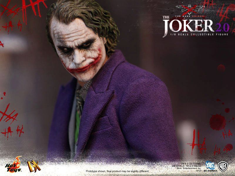 Joker Hot Toys Figure