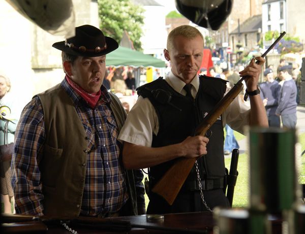 hot_fuzz_movie_image_simon_pegg_and_nick_frost_star_in_edgar_wright_s_new_action_comedy_hot_fuzz__5_