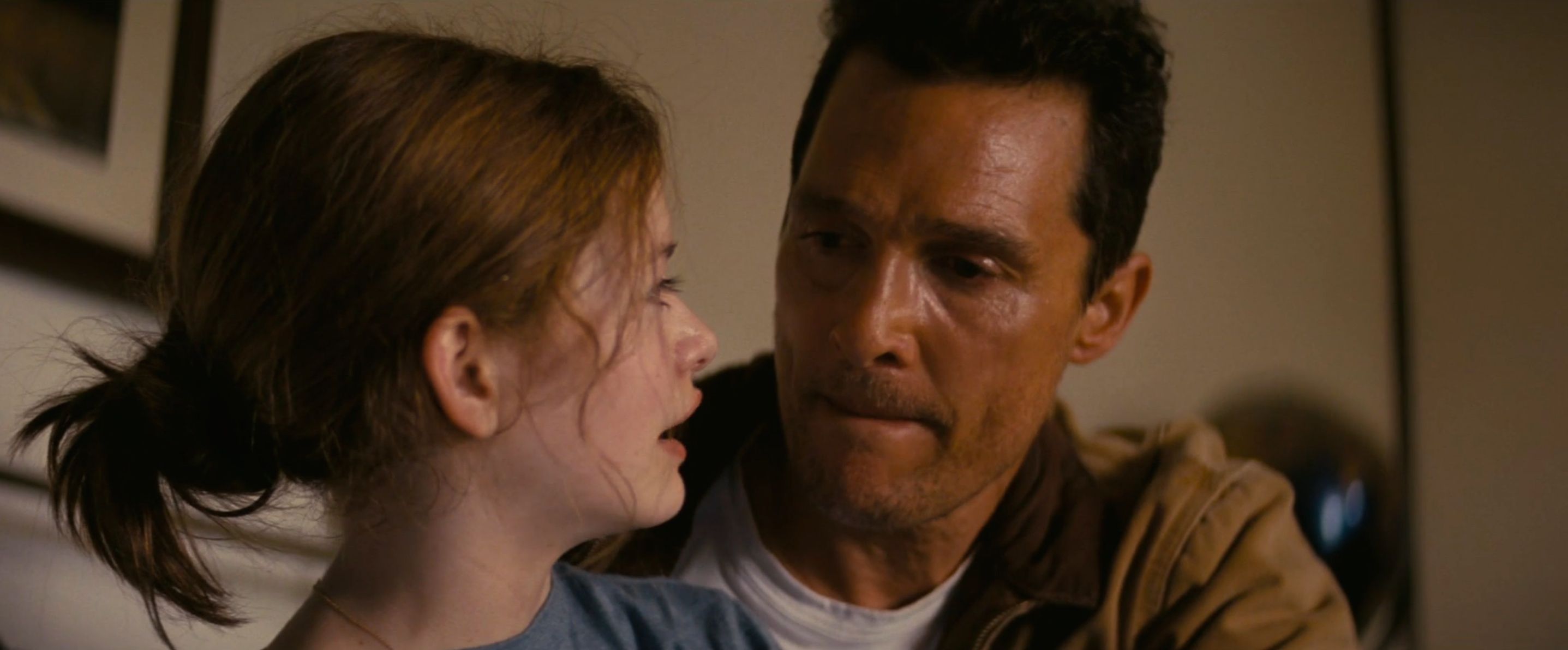 Interstellar Images Detail the World of the Film