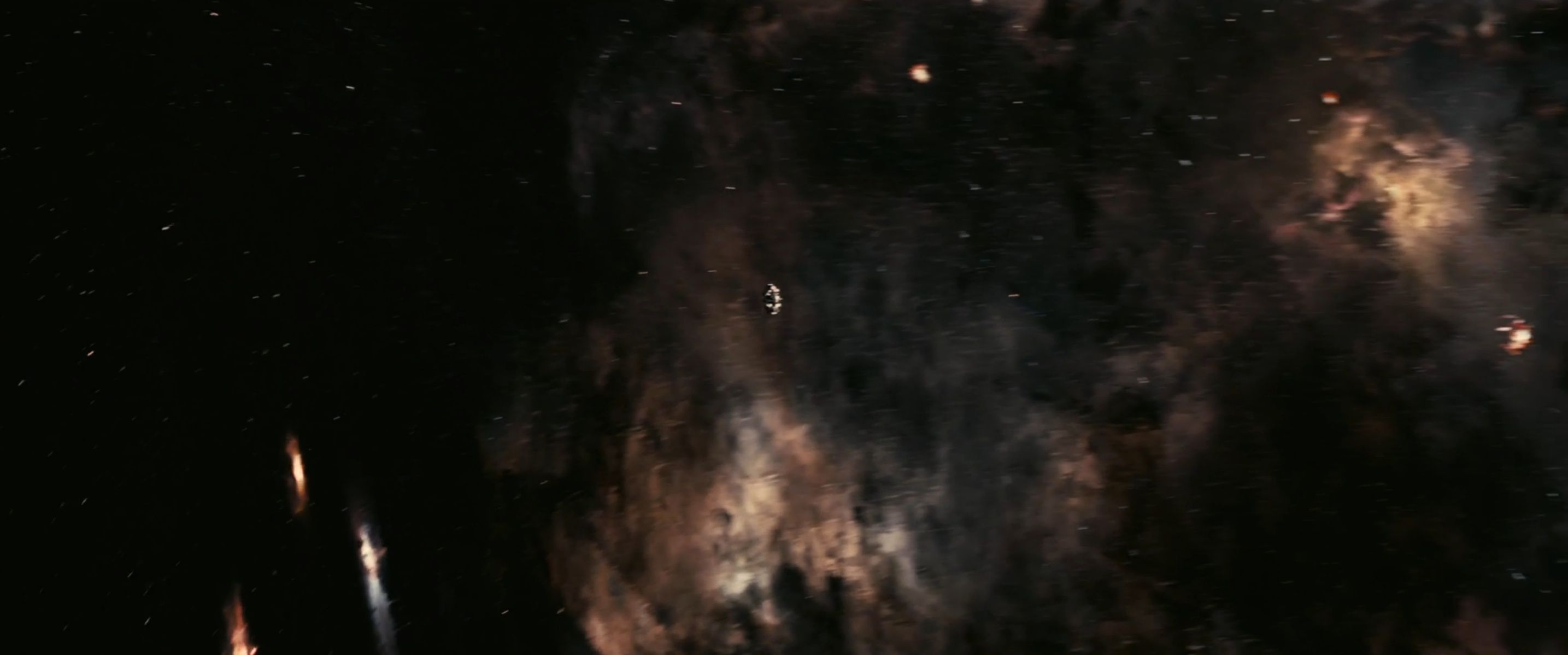 Interstellar Images Detail the World of the Film