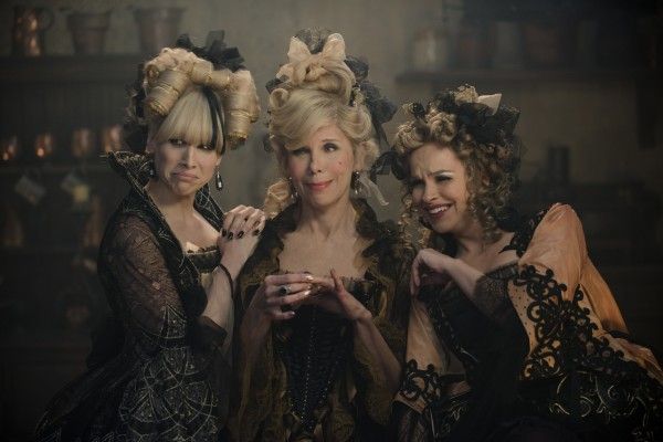 into-the-woods-lucy-punch-christine-baranski