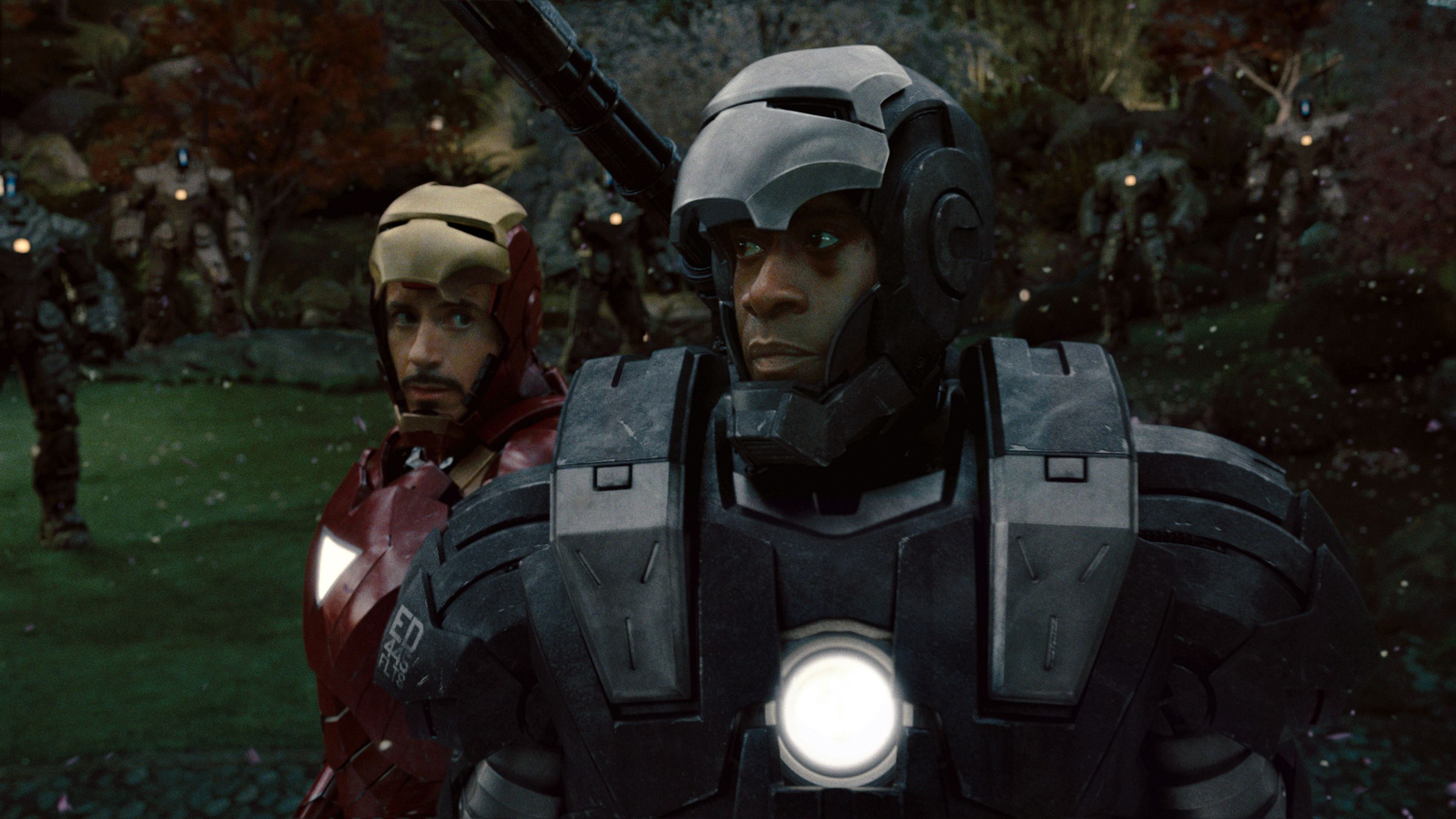 23 High Resolution Images From Iron Man 2