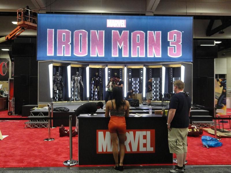Comic Con Images of the Convention Floor Including IRON MAN 3, THE ...