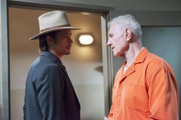 justified-decoy-timothy-olyphant