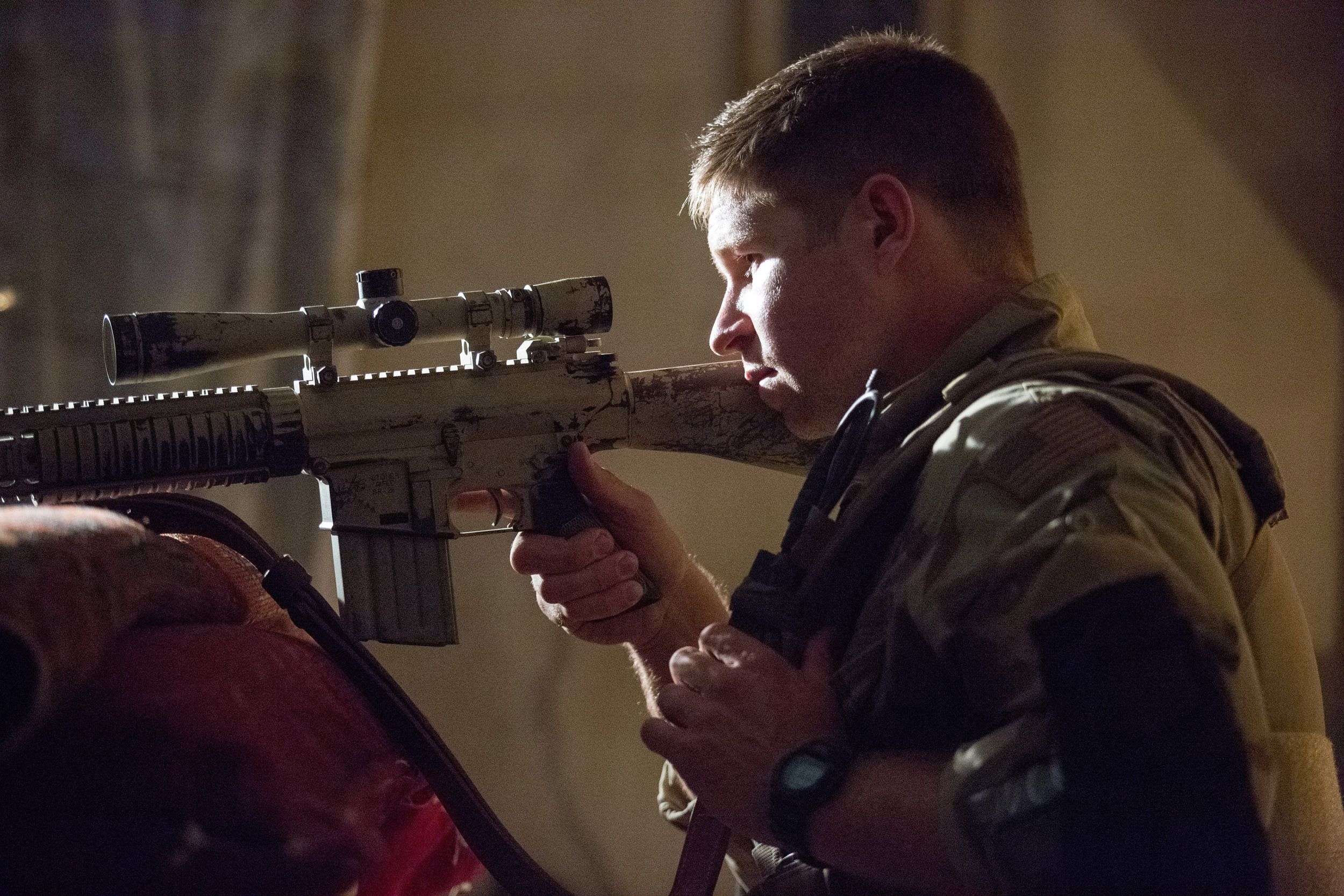 New American Sniper Clip and Images Find Bradley Cooper Eager to "Get ...