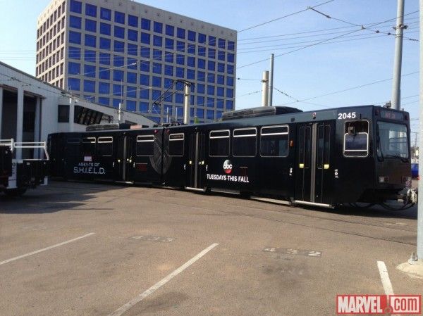 marvel-agents-of-shield-comic-con-trolley
