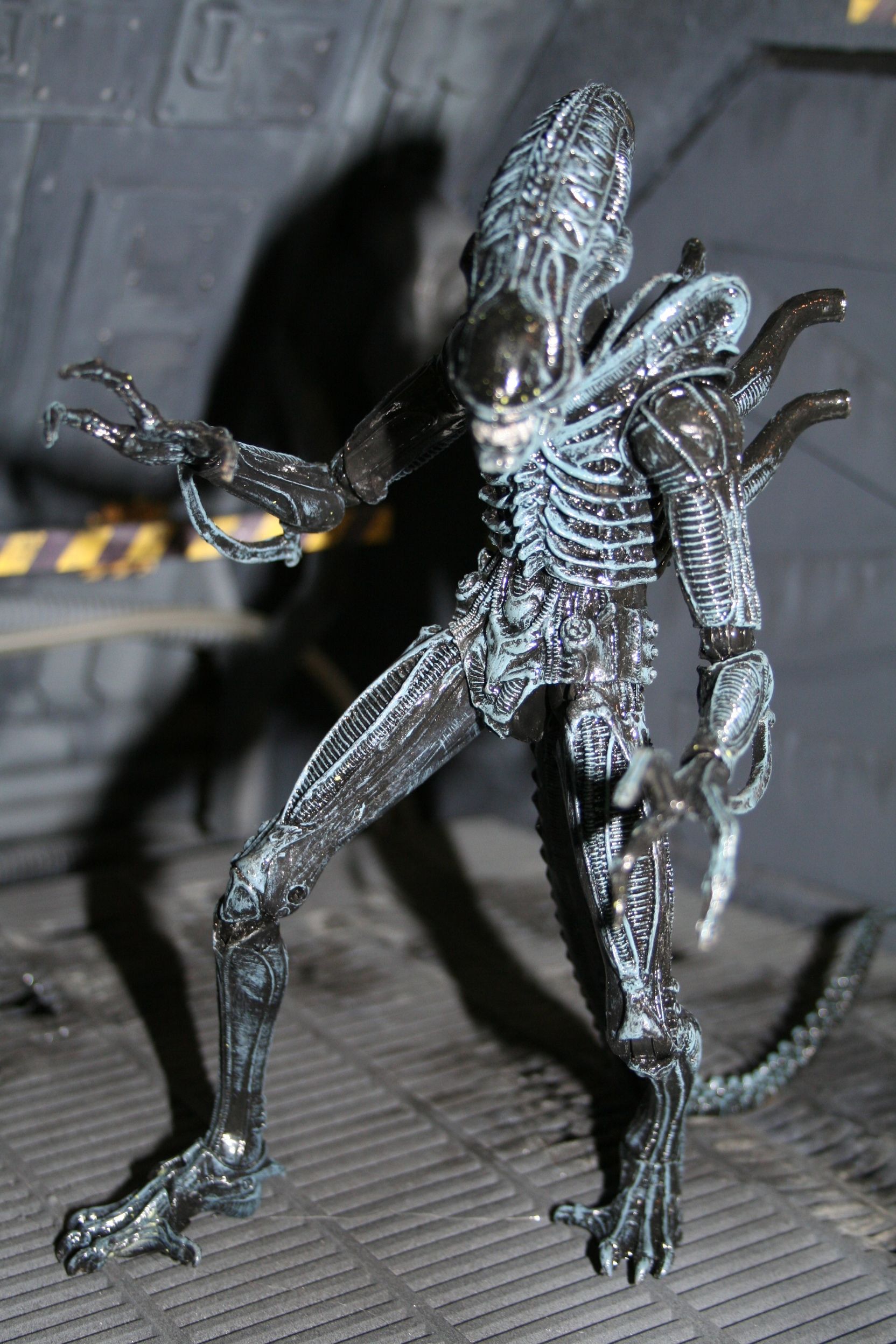 Pictures of the NECA Toys/Action Figures for DIVERGENT, PACIFIC RIM ...