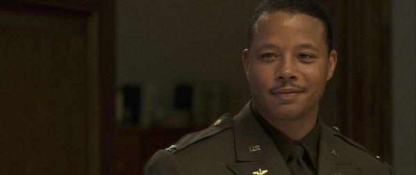 red-tails-movie-image-terrence-howard-01