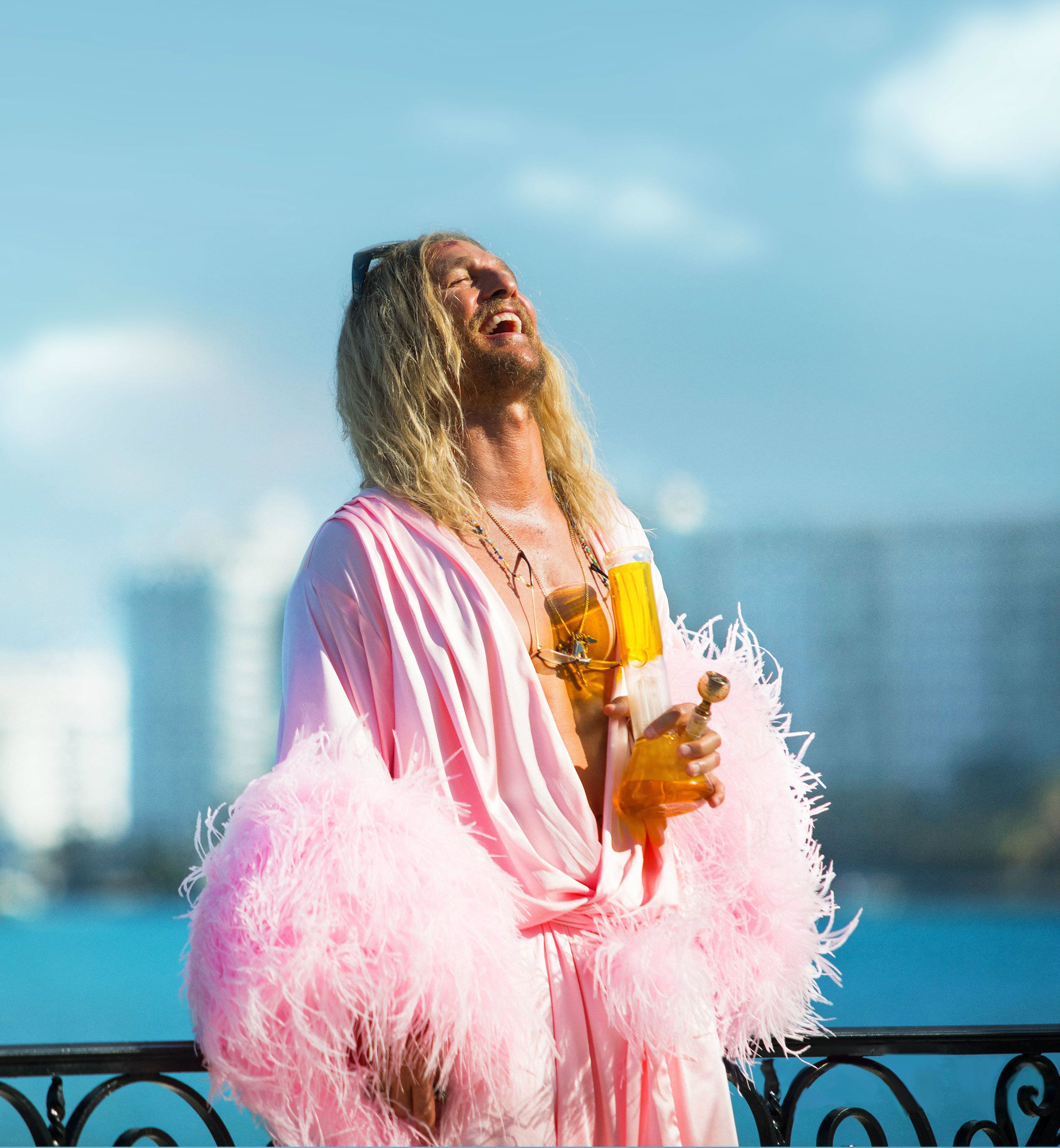 matthew-mcconaughey-from-the-beach-bum.jpg