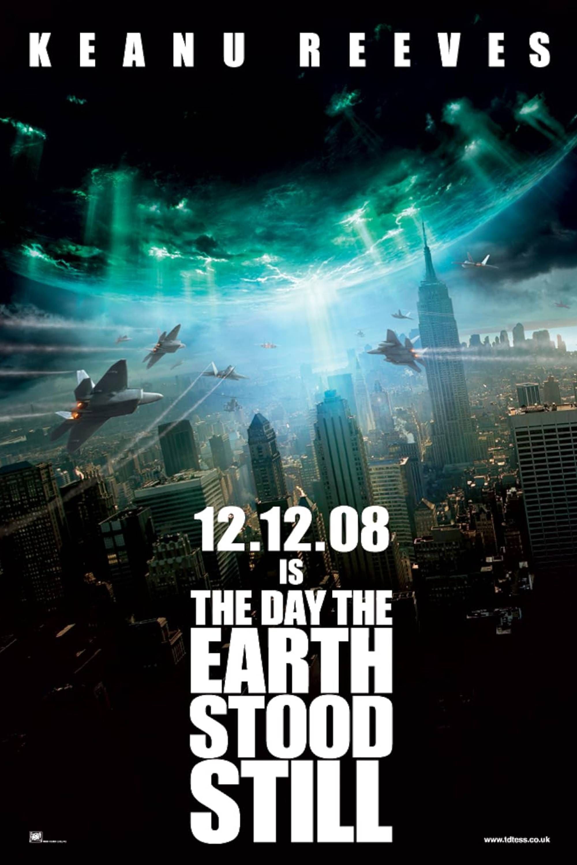 the-day-the-earth-stood-still-2008-poster-keanu-reeves-main-character.jpg